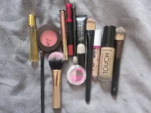 mt daily make up routine